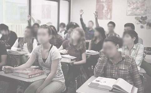 大學(xué)生思想?yún)R報(bào)5月份
